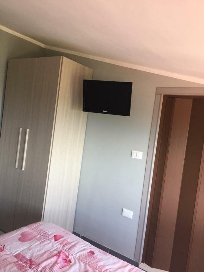 Albergo "Da Gigi" Celano Esterno foto