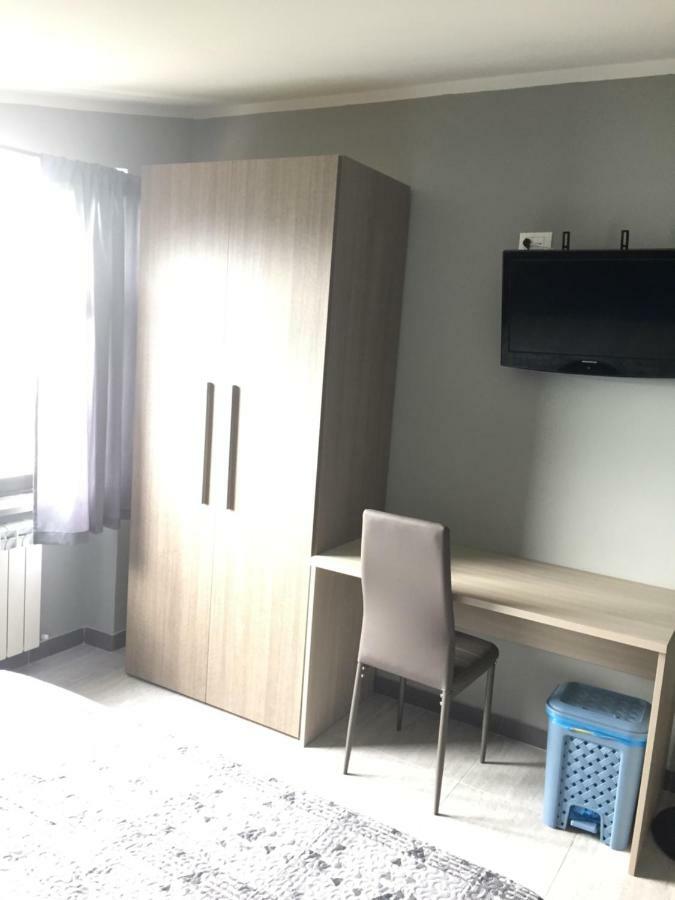 Albergo "Da Gigi" Celano Esterno foto